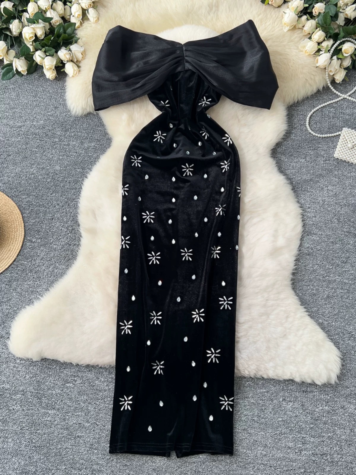 Dishing the details dress EBC308 images